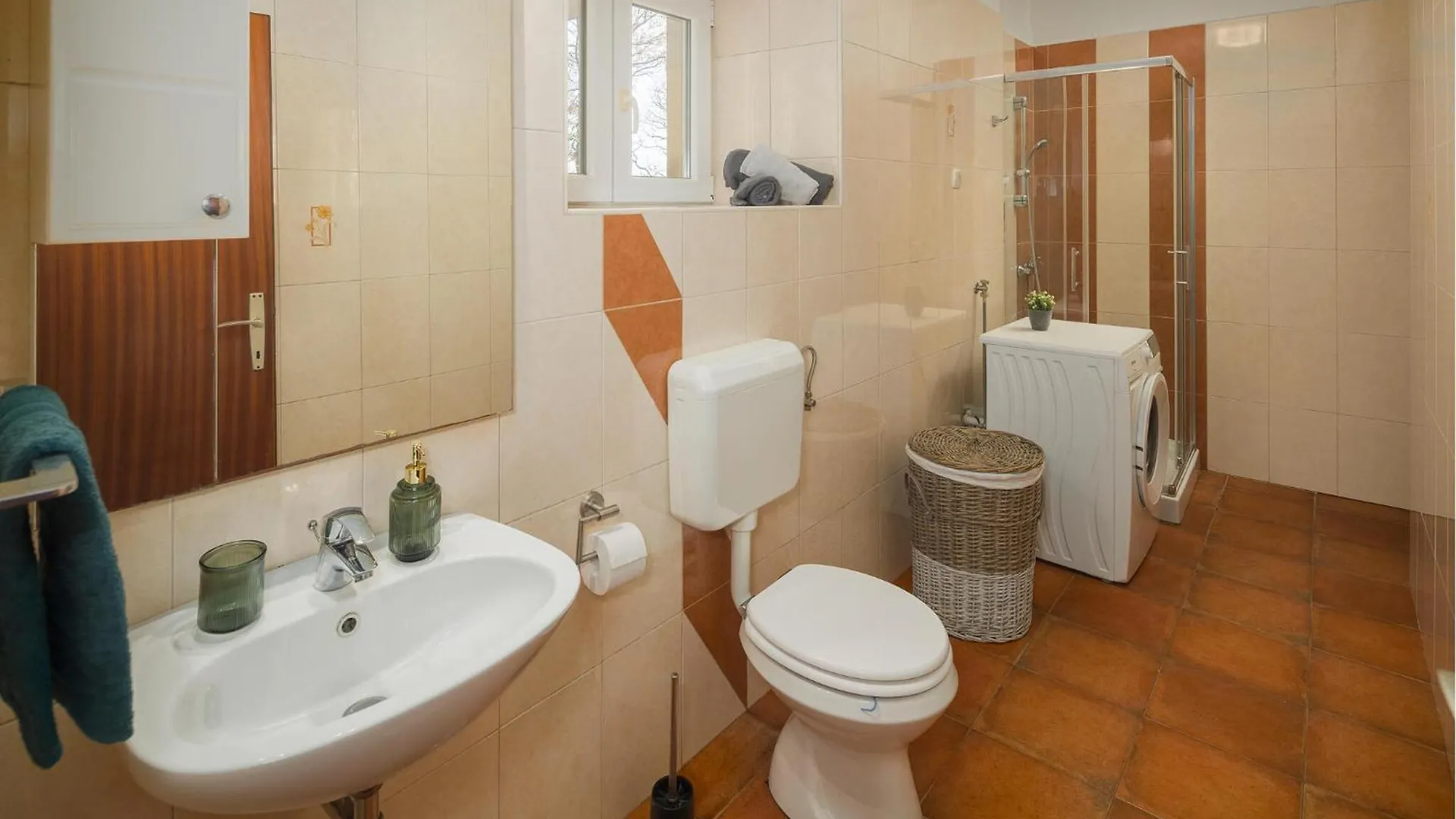 4 Bedroom Beautiful Home In Kranjci Raša Κροατία