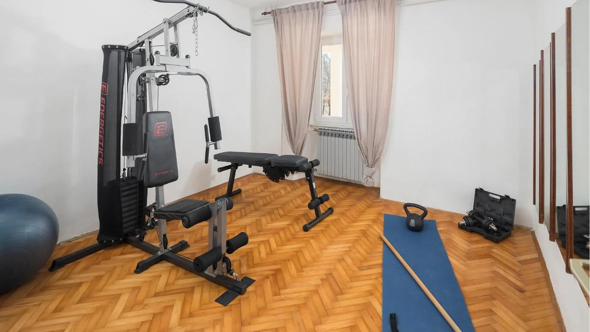 4 Bedroom Beautiful Home In Kranjci Raša